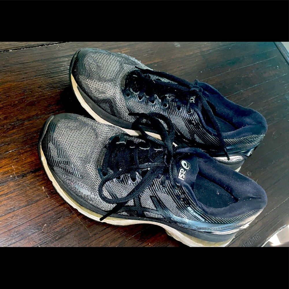Asics gel nimbus 19 size 7 women’s
